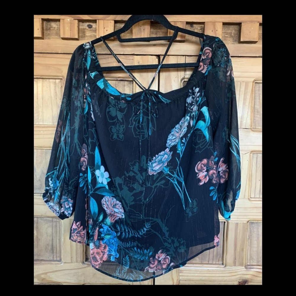 New York & Co Floral Off Shoulder Tie Front Top Sz M